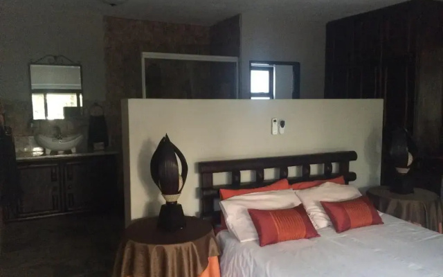 Bushwise Safari Lodge