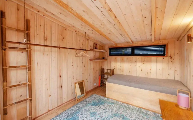 The Purple House - Ohakune Holiday Home with Spa Pool