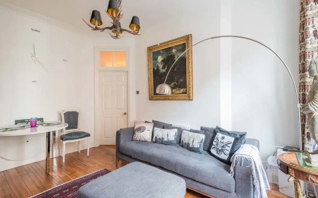 Outstanding Oxford Circus Home