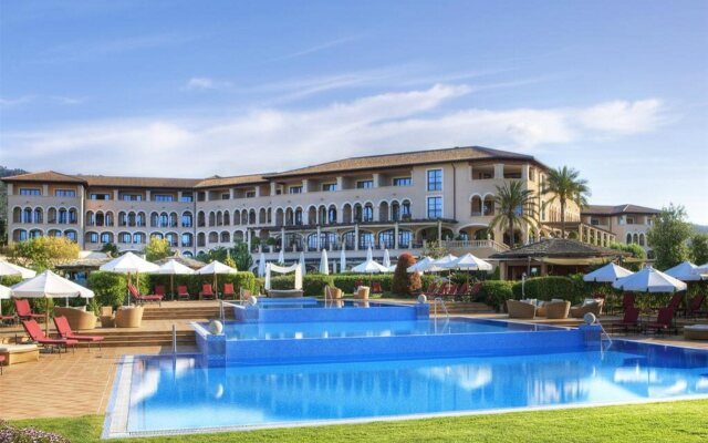 The St. Regis Mardavall Mallorca Resort