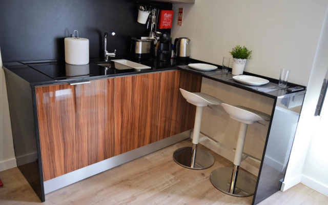 Modern Cozy Studio - Portas Do Sol