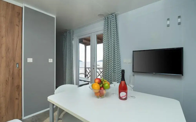 Amadria Park Camping Mobile Homes