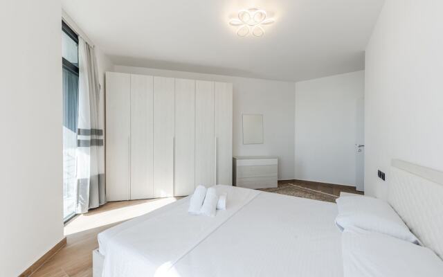 White Hill Suite by PS
