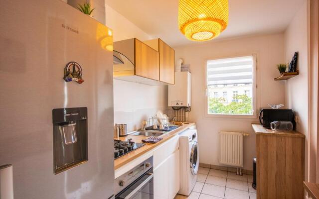 Chic appart avec parking au centre-ville