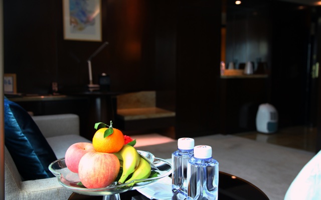 Pavilion Century Tower Hotel