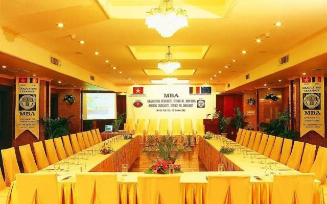 Royal Saigon