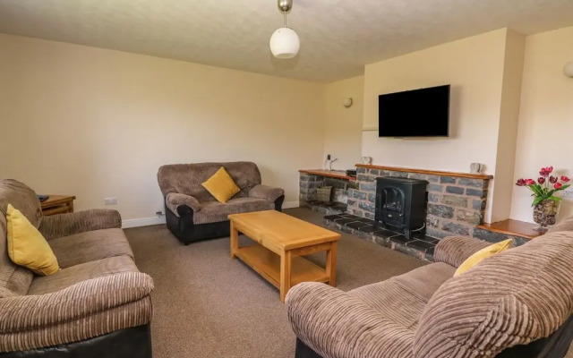 Glanyrafon Bungalow