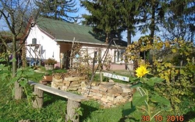 Hungarian Country Camping - Tranquil Pines Camping and Caravan Site