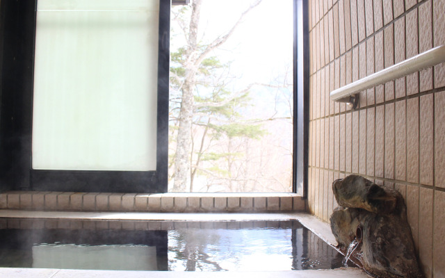 Nakanoyu Onsen Ryokan