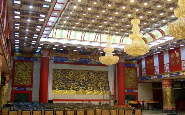 Vienna International Hotel (Shanghai Hongqiao Hub Qingpu Metro Station)
