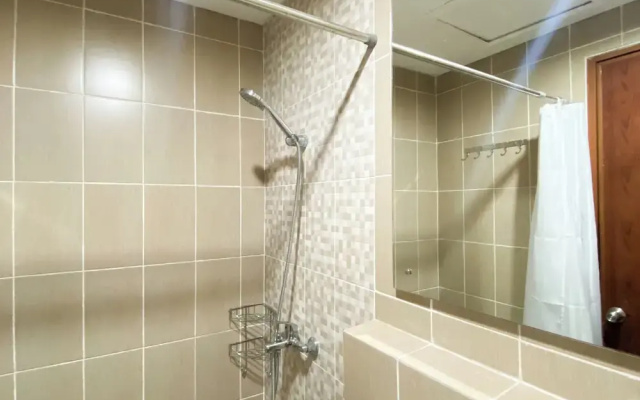 Homey And Simply Studio The Enviro Apartment