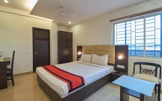 Hotel Crest Inn