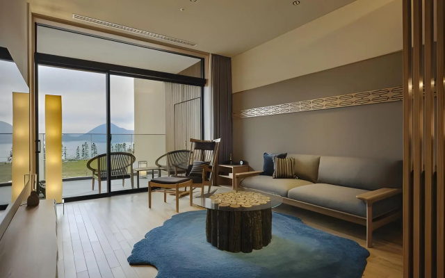 Lake Toya Tsuruga Resort Hikari no uta