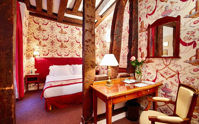 Relais Hotel Du Vieux Paris