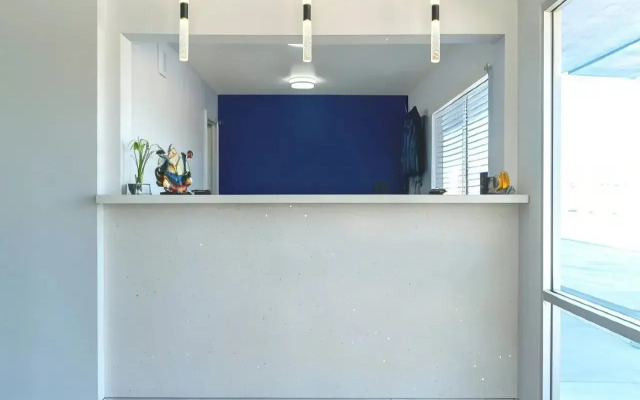 Xpress Inn & Extended Stays