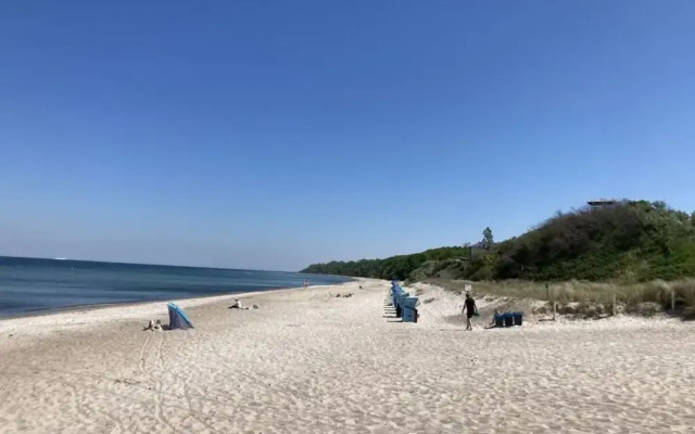 Small Boulder Comfortable Vacation Home