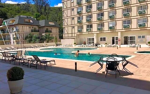 Charmoso Flat em Itaipava, 509 Mangabeiras.