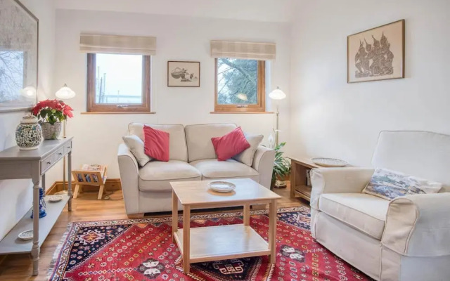 Marina House Annex - 1 Bedroom - Neyland