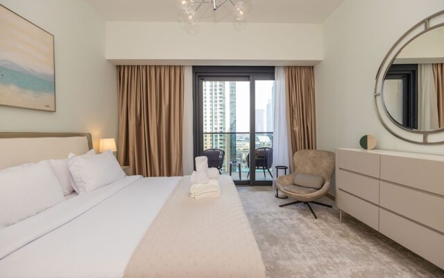 Amazing 3BR Burj Khalifa & Fountain View