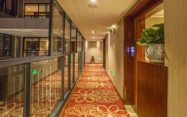 Interpersonal Boutique Hotel