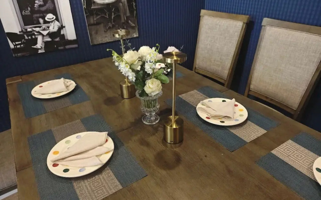 COZY- Vinhomes Grand Park Apartments