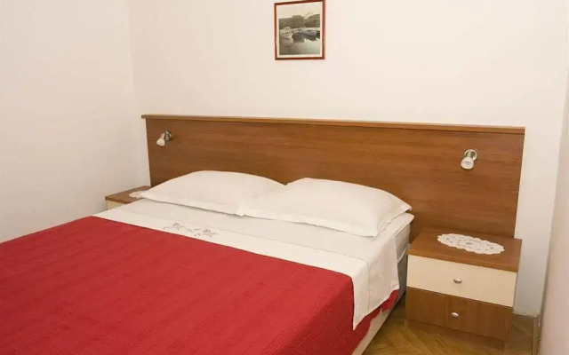 Villa Fani - Apartments and Rooms