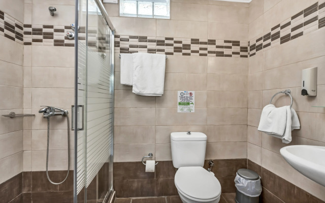 Almare Beach Hotel