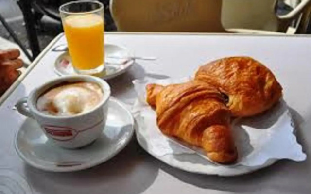 Luxy Vatican Apartment