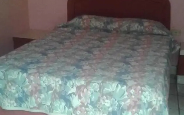 Hotel Siesta Santuario