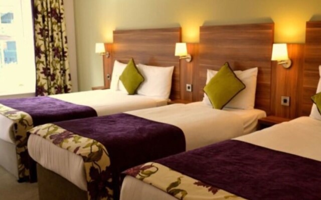 Savoury Hotel