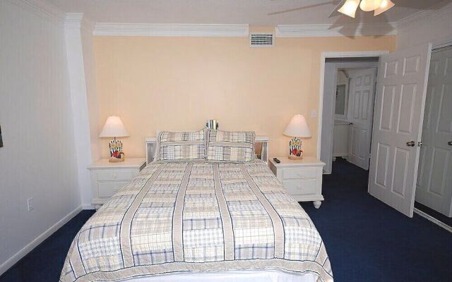 Shoreline 1116 Condo by RedAwning