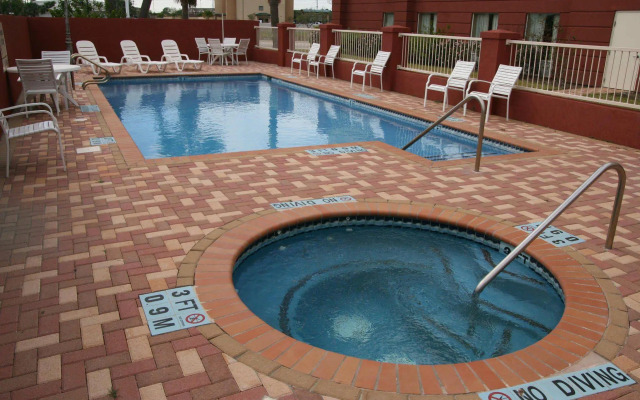 Hampton Inn & Suites Brownsville