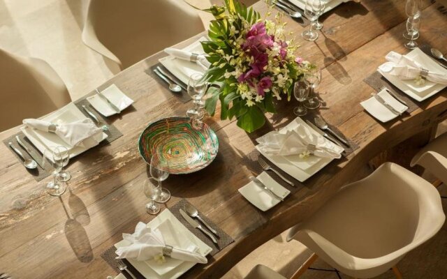 Villa Beige