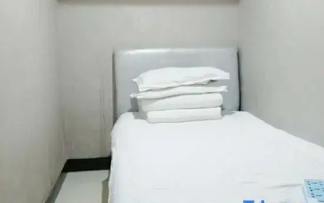 Wuchang Dream Town Hotel