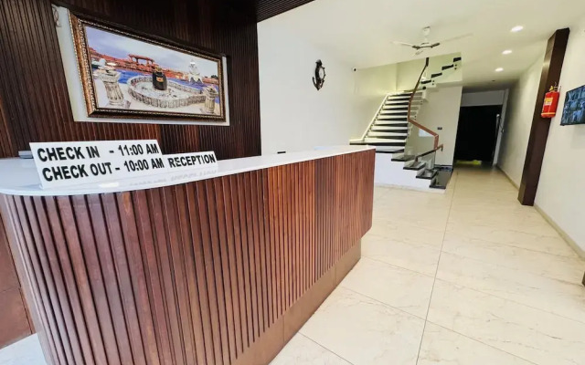 Hotel Rajdev INN