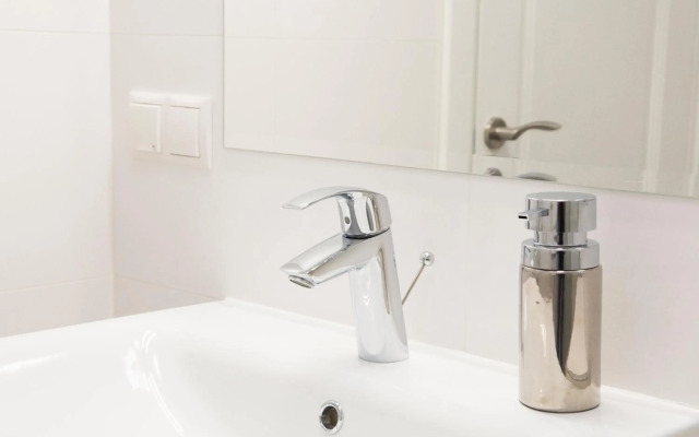 Green Hill Apartments