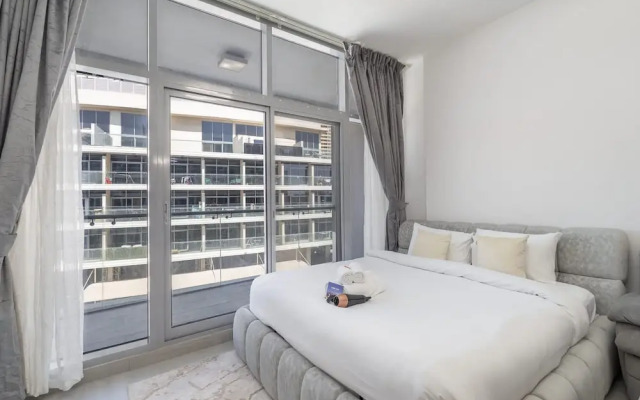 Heart-captivating Studio in Shamal Waves 2