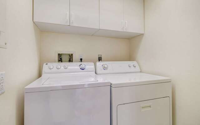 25870 Hickory Blvd #704