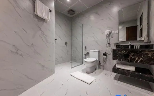 Towlan Services Apartment Qurtaba 2