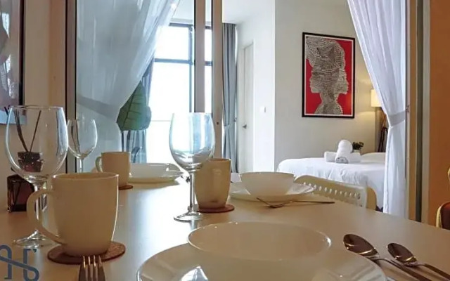 Homesuite' Home @ The Shore Kota Kinabalu
