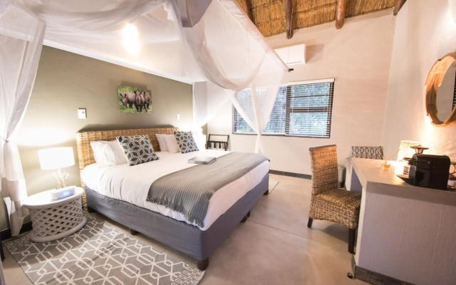Bushbaby River Lodge