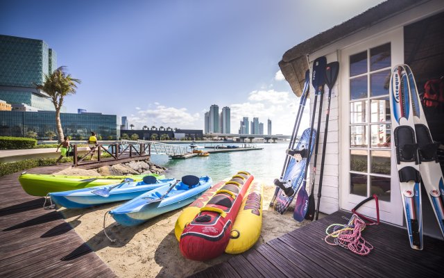 Beach Rotana Hotel - All Suites