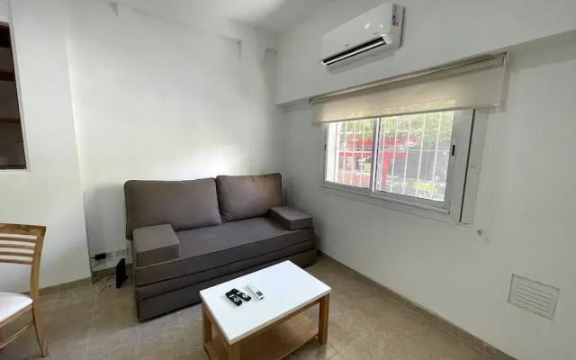 Cozy Retreat Near River Plate Stadium