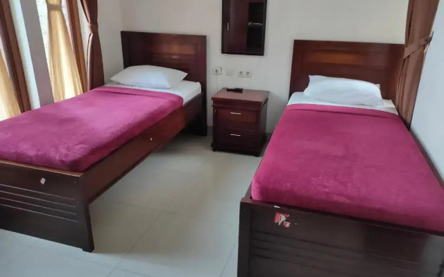 OYO 3894 Karunia Muslim Syariah