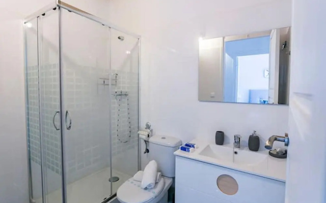 Remarkable 3 Bedroom Apartment in L'eixample