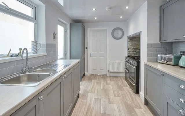 Riftswood Ruby in Saltburn-by-the-sea