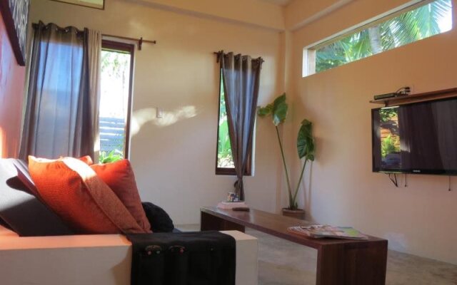 Turtle Surf Camp Siargao