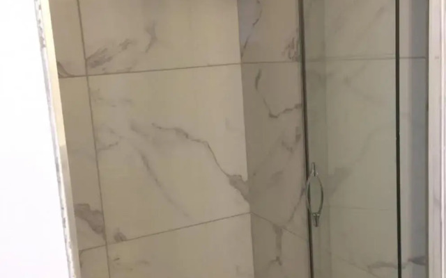 Albert gare du Midi , 29