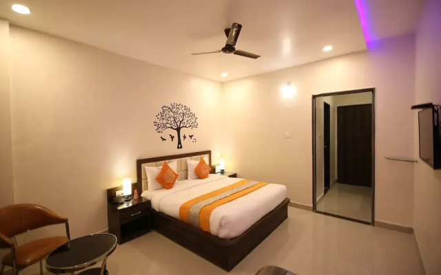 OYO 9130 Hotel Sheetal International