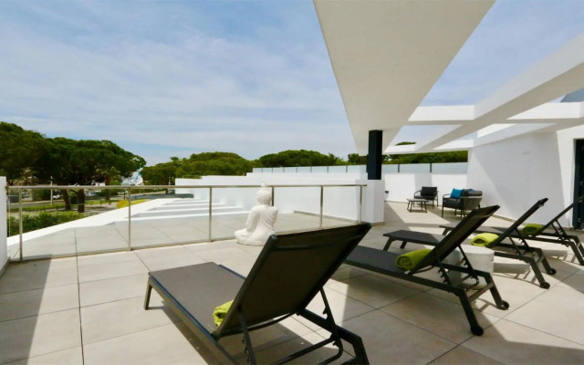 Villa Waterfall - CleverDetails234 luxury villa 10min from the center